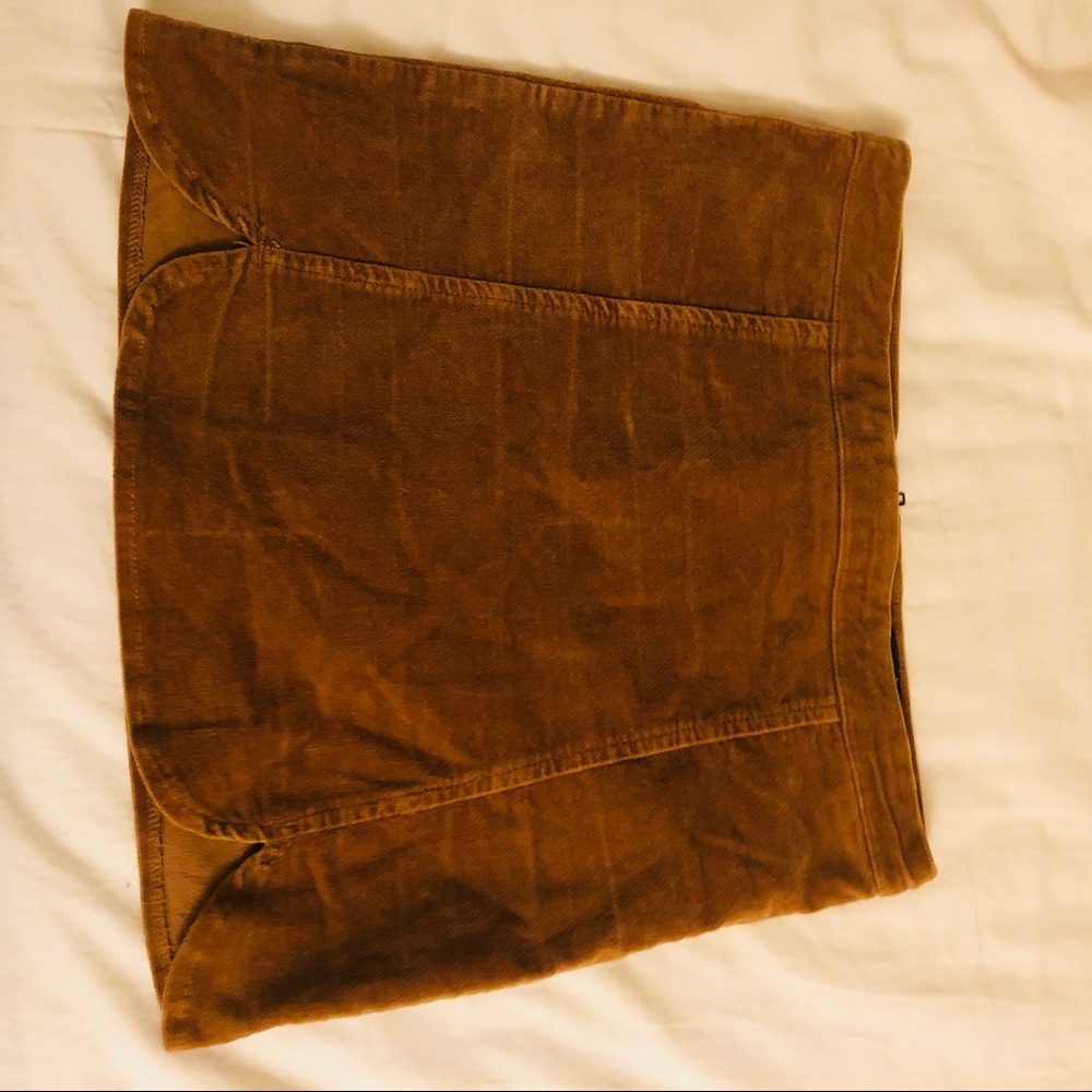 70s inspired mini skirt